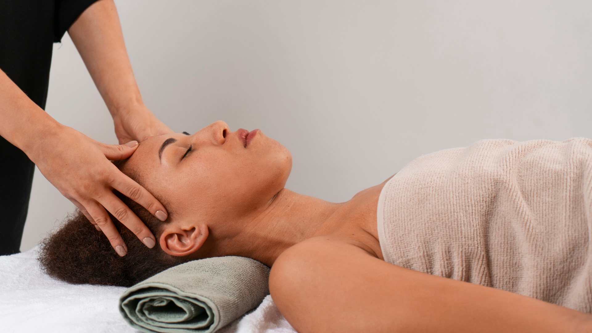 Client receiving remedial massage in Bradninch, Exeter, Devon for tension relief